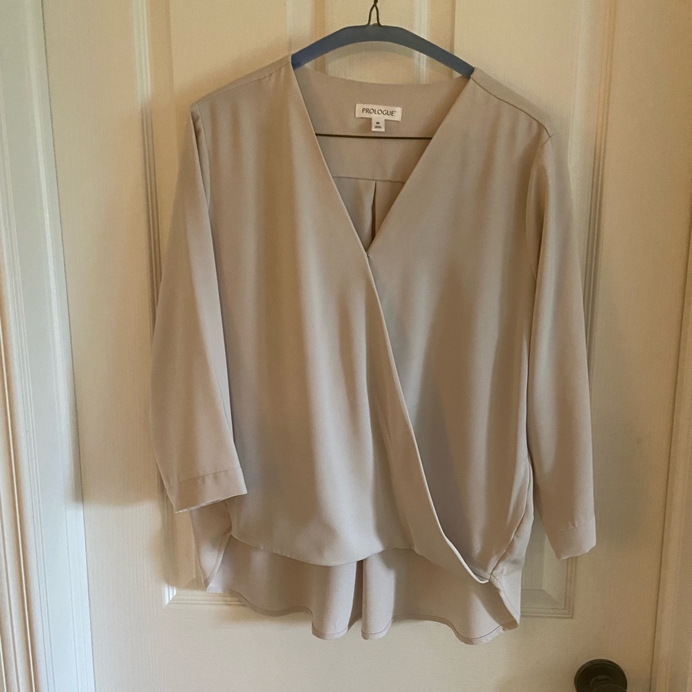 Prologue cream coloured blouse size M